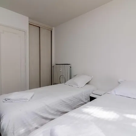 Quiet And Cosy In By Guestready *